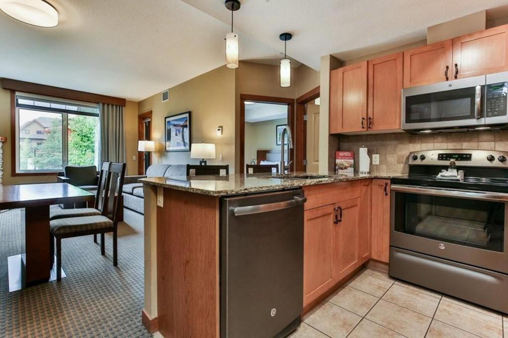 B&B Falcon Crest Lodge 1Br 1Pullout Canmore Exterior foto
