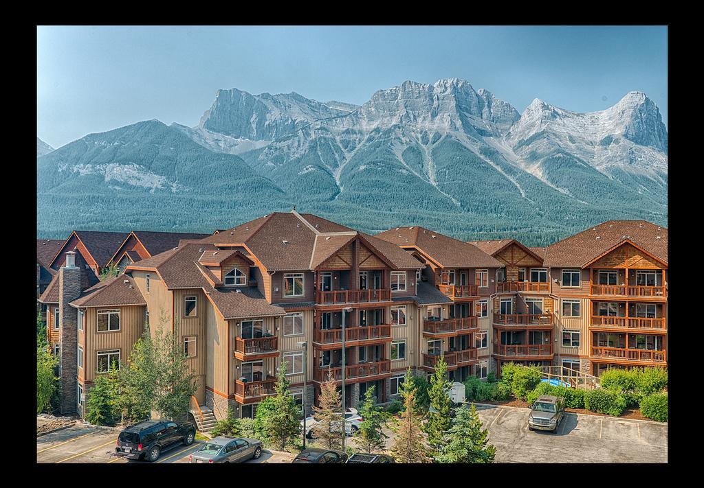 B&B Falcon Crest Lodge 1Br 1Pullout Canmore Exterior foto