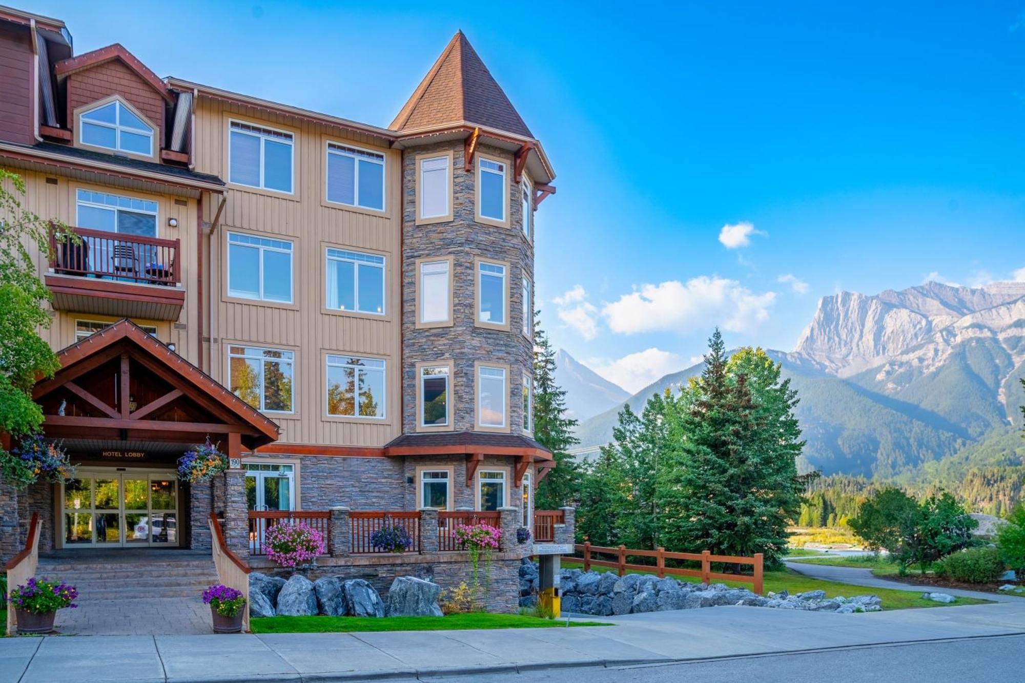 B&B Falcon Crest Lodge 1Br 1Pullout Canmore Exterior foto
